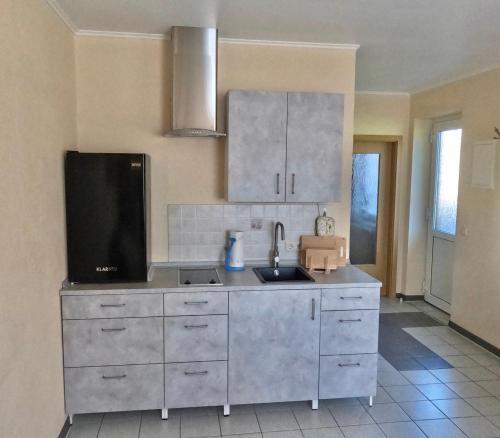 virtuve, Apartment Mahlke in Buschvitz