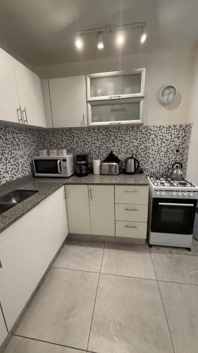 Kitchen, Apartamento Flowers in Flores