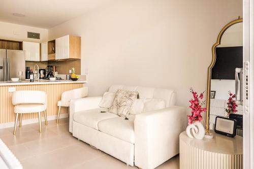 Relaxation and comfort in a tourist area