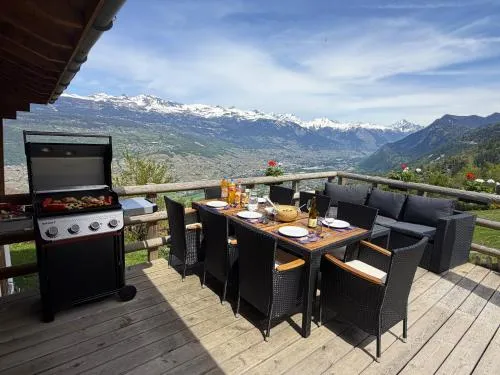Chalet panoramique avec vue alpine à 180 degrés - poêle scandinave & nature in Grône, Schweiz