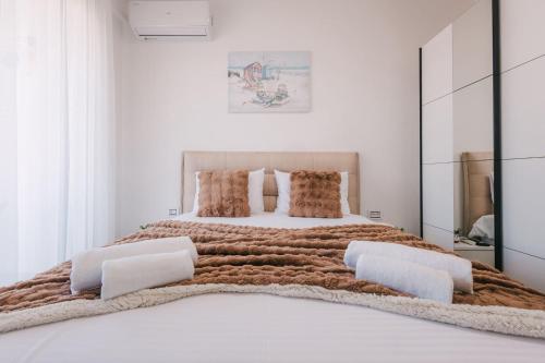 Anika Apartments 20