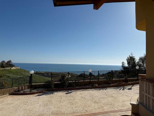 Blue Horizon Villa in Zingarello