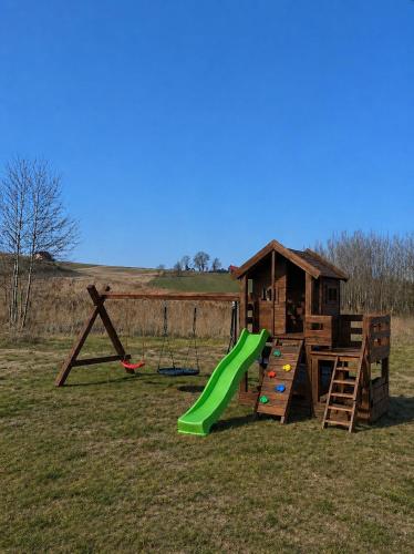 Domki nad Szóstakiem (Domki nad Szostakiem) in Orzechowo