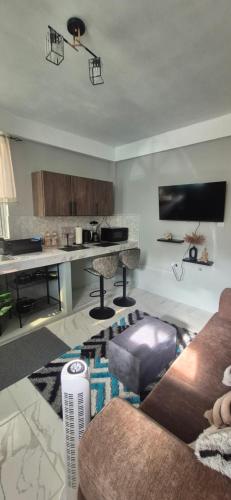 Easy Stay Apartment at Canefield,Roseau in Canefield