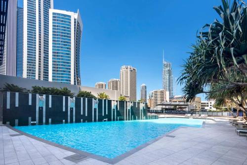 Circle on Cavill - Hosted by Coastal Letting Co. - image 5