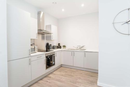 Fantastic 1 Bed Apartment in Waterloo Liverpool, Liverpool (photo 3)