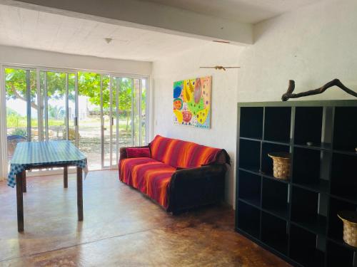 Macondo Guest House Beach in Playa Estacahuite