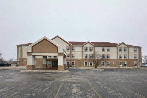Red Roof Inn & Suites Monee in Monee, USA
