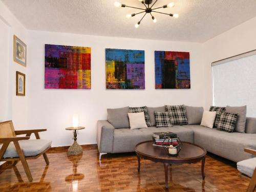 Amplia casa en Condesa ideal para grupos con 4 recámaras y terraza