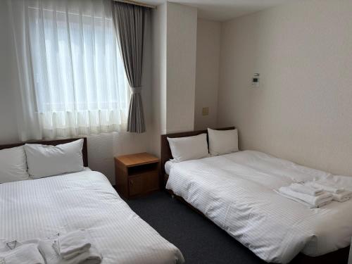 Twin Room - Non-Smoking