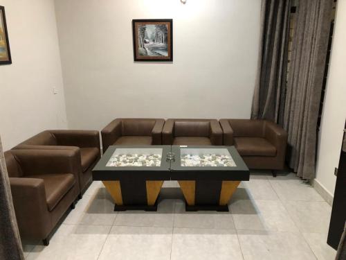 KFC Hotel D G Khan in Dera Ghazi Khan