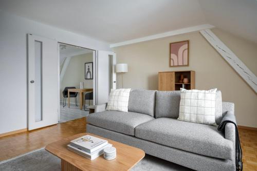 Honey Suite - Stylish 2,5 Room Apartment in Zurich in 4. Werd-Langstrasse-Hard