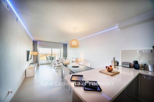 Aufenthaltsraum/TV-Zimmer, HigueronRentals Pruessner in Torremuelle