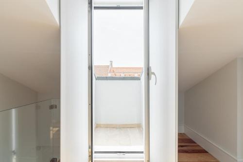 Graca Duplex With a View by Homing - image 5