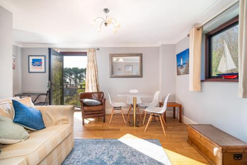 Hotellet från utsidan, Beach Corner in Nettlestone and Seaview