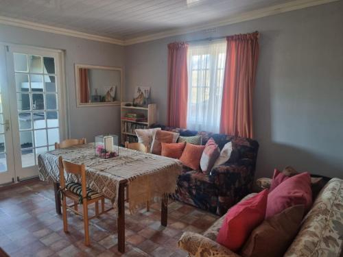 Grown-ups Getaway Guest House selfcatering in Genadendal