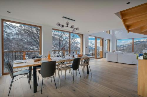 Surrounding environment, Chalet Artemis - OVO Network in Praranger