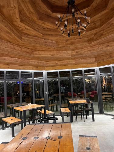 Étterem, Brewery House&Beer Spa in Aspindza