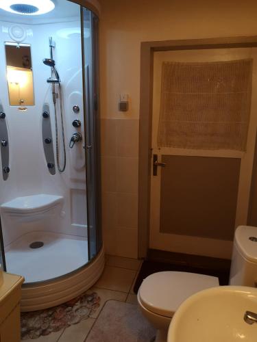 Köleri B&B (Koleri B&B) in Suure-Jaani
