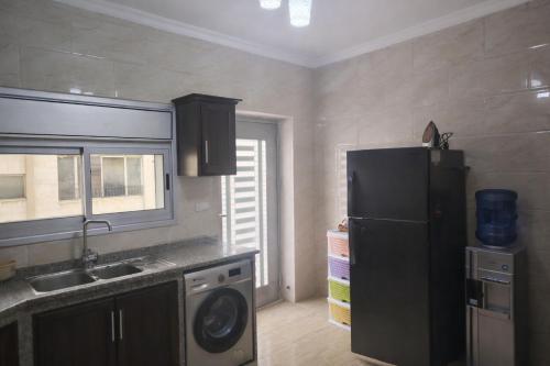 Spacious Apartment - image 14
