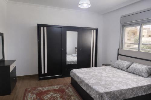 Spacious Apartment - image 2