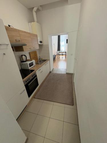 Palace Apartment 3