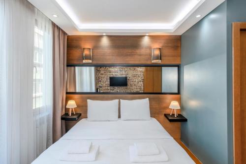 The Xenia Hotel - image 10
