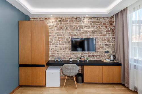 The Xenia Hotel - image 12
