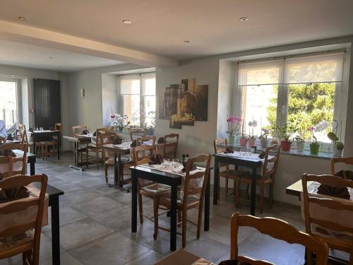 Logis Hôtel Restaurant Les Cévennes (Logis Hotel Restaurant Les Cevennes) in 山中聖西爾格