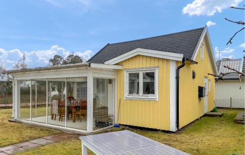 Stunning Home In Halmstad With Wifi – khách sạn tại Kopenhamn