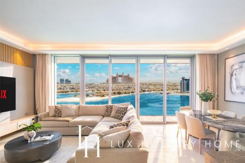 LUX The Atlantis View Luxury Beach Suite, Dubái