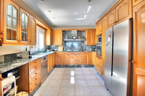 Kitchen, San Juan PO BY CARLOSFERIEN in Campusos