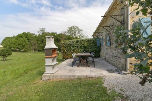 Gite Le Pêcher - Proche Sarlat gîte à louer Le Teil