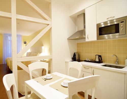 Rossio Apartments - image 2