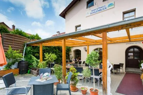 Hotel & Ferienwohnungen Bohlenblick in Saalfeld, Deutschland