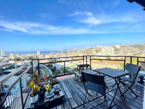 Casa en Cerro Monjas con hermosa vista al mar