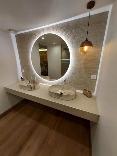 Suite Instant secret avec balnéo (Suite Instant secret avec balneo) in Avesnes-En-Val