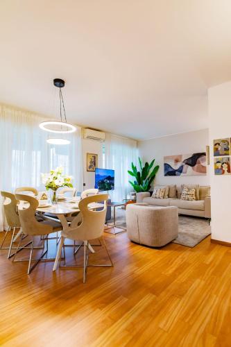 Como Prestige Centro Apartment By Icon7 Luxury