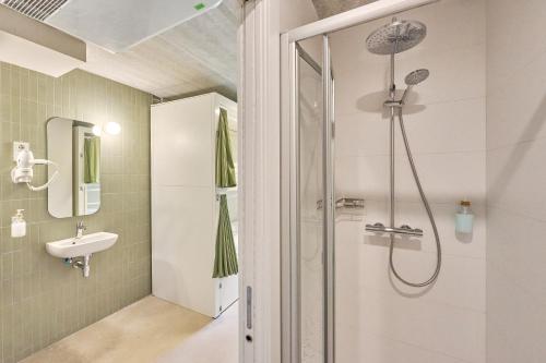 Hostelfly Fira Barcelona in ออสปิตาเล็ต เดอ โลเบรอกัต
