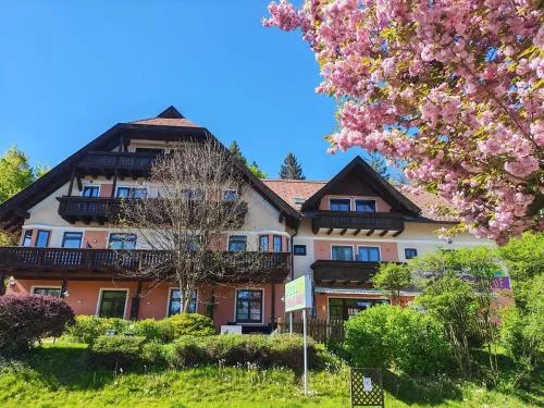 Hotel Kärntnerhof Velden - Zum Schankbaron in Velden am Wörthersee, Österreich
