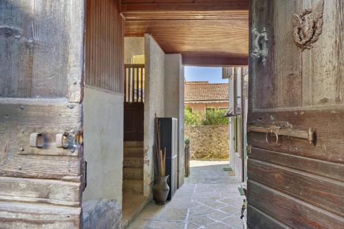 Viesnīcas āriene, Blue Lake Home, Natura e Comfort in Madonna Del Sasso