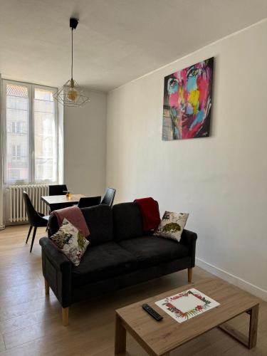 Bhv Appartement Calme & Lumineux in Saint-Affrique (Midi-Pyrenees)