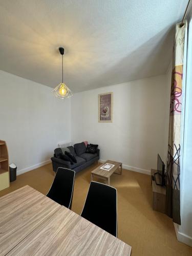 Bhv Appartement Calme & Lumineux in Saint-Affrique (Midi-Pyrenees)