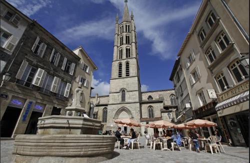 View, Le Saint Michel-Duplex-Hyper centre in Limoges
