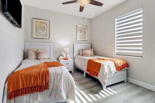 Beach Hoppers Poolhouse 1007 - image 3