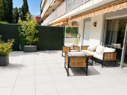 L'échappée Méditerrannée — other in 67 ter avenue Georges Clemenceau bat d2 Résidence des Jardins de Vallauris, Vallauris France, 06220