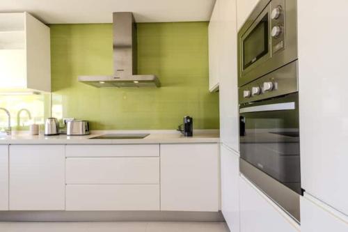 Kitchen, Garden Hill Haven Old Town & Sea View by BeCherish in Other