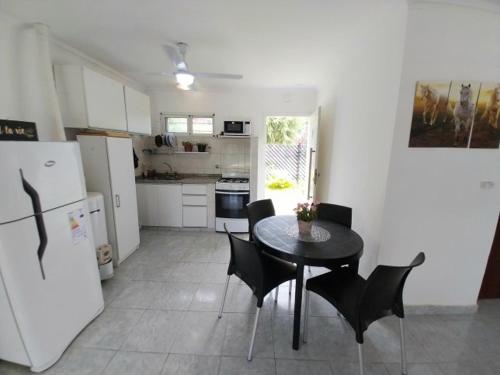 Kitchen, Roldan Casa con pileta uso Familiar exclusivo desde dos noches hasta cuatro personas in Roldán