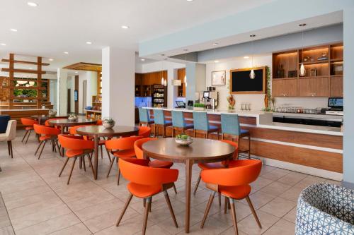 Étterem, EVEN Hotel Alpharetta - Avalon Area by IHG in Alpharetta (Georgia)