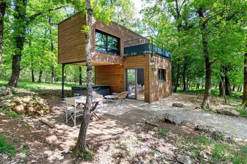 Cabane Spa-Truffiers-Proche Sarlat gîte à louer Jayac